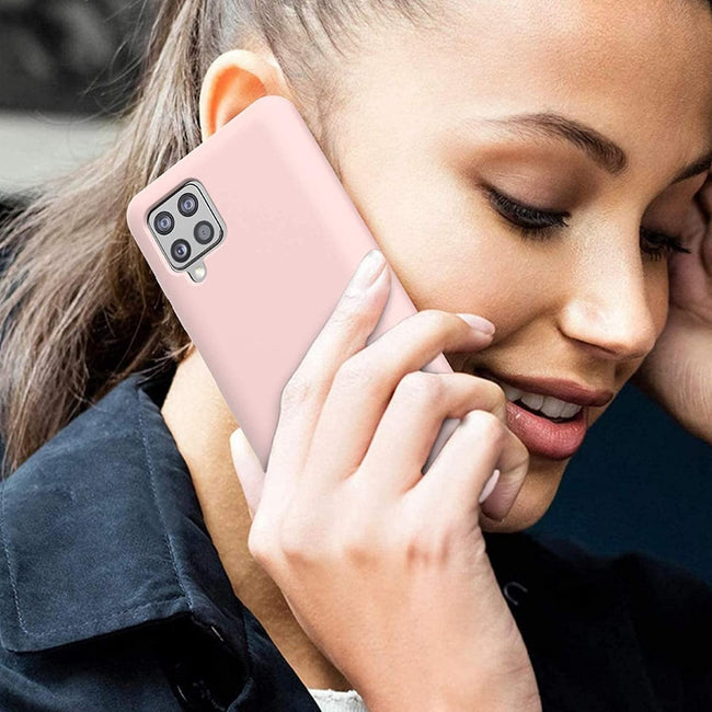 Etui Silikonowe - Liquid Silicone - Samsung Galaxy A12 / M12 - Różowy