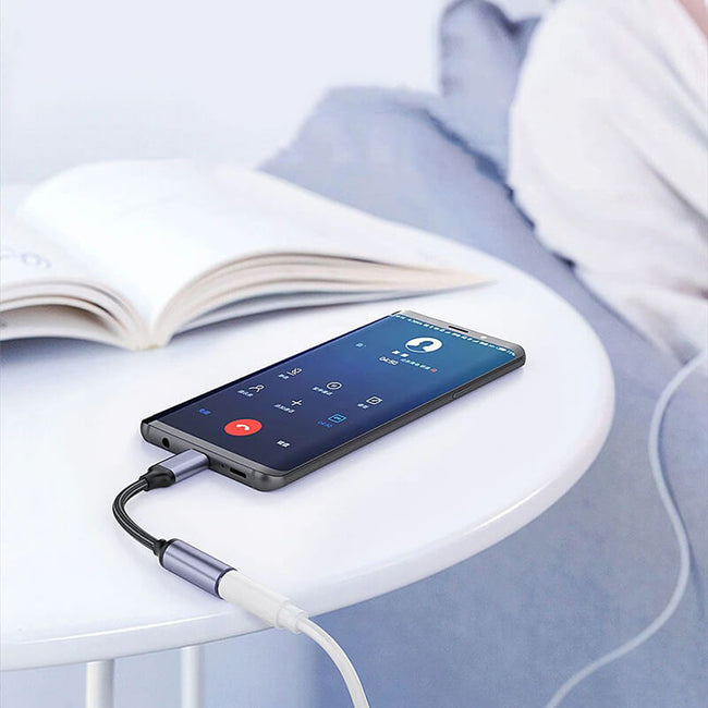 Adapter AUX Mini Jack do USB-C z DAC