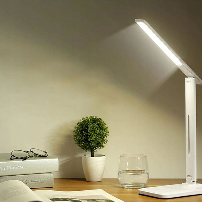 Lampka LED z Ładowarką Indukcyjną
