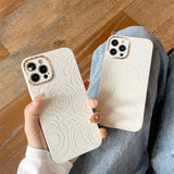 Etui Ornamentowe  - iPhone 13 - Kwiaty