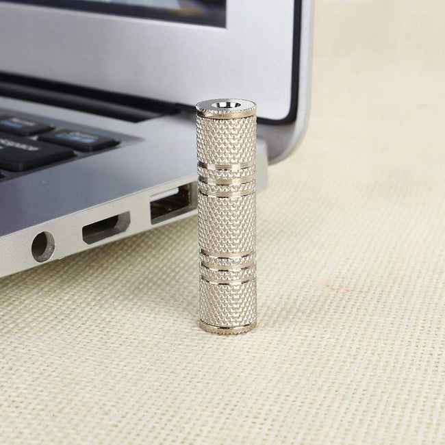 Betune® Złączka Mini Jack 3,5mm - adapter audio stereo żeński-żeński